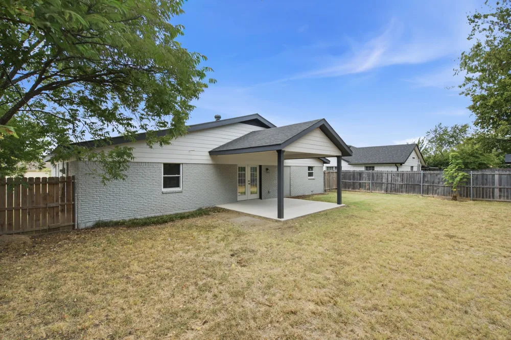 912 Kelley Drive Everman, TX 76140