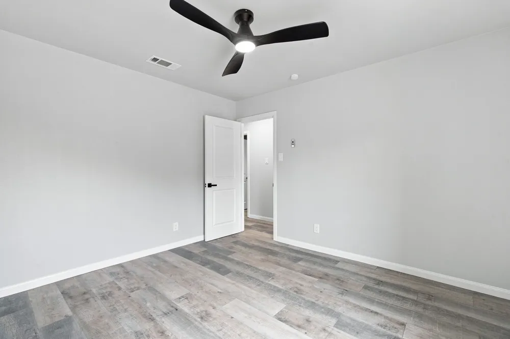 912 Kelley Drive Everman, TX 76140