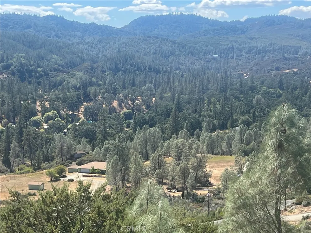 8260 Sulphur Creek Road Loch Lomond, CA 95461