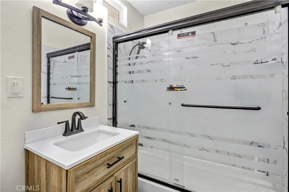 4832 Mitchell Avenue Riverside, CA 92505