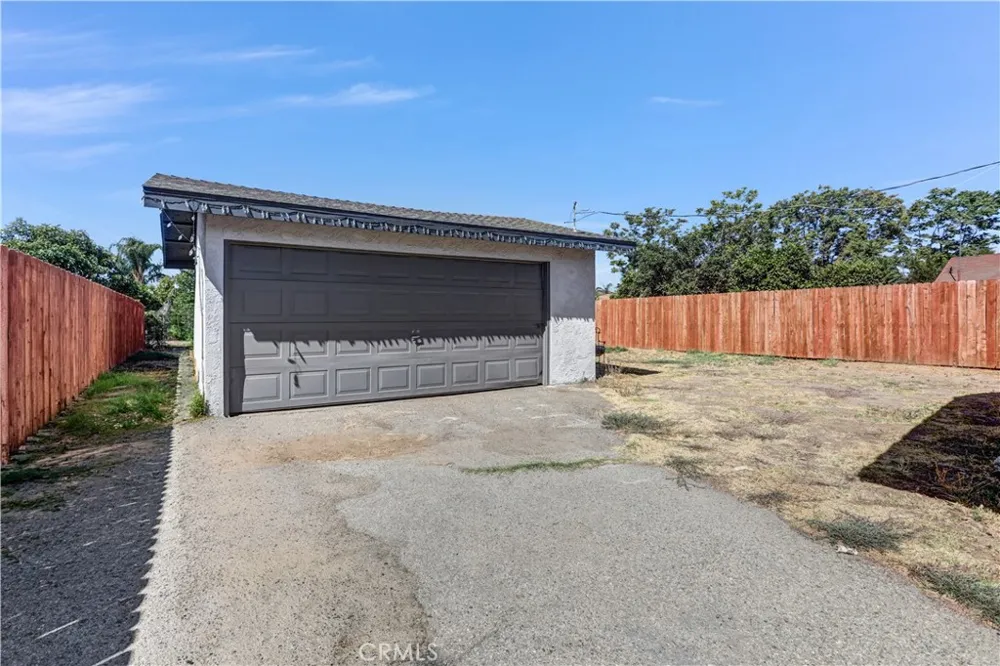 4832 Mitchell Avenue Riverside, CA 92505