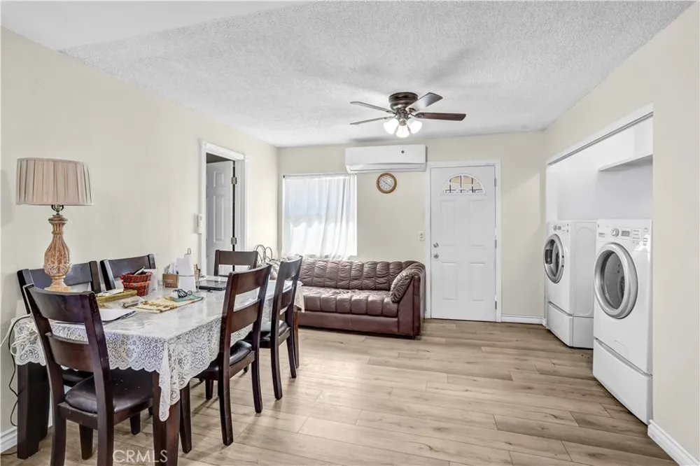 4832 Mitchell Avenue Riverside, CA 92505