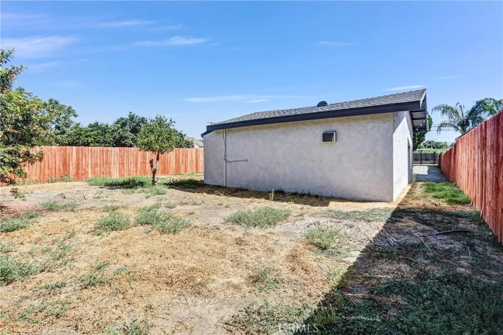 4832 Mitchell Avenue Riverside, CA 92505
