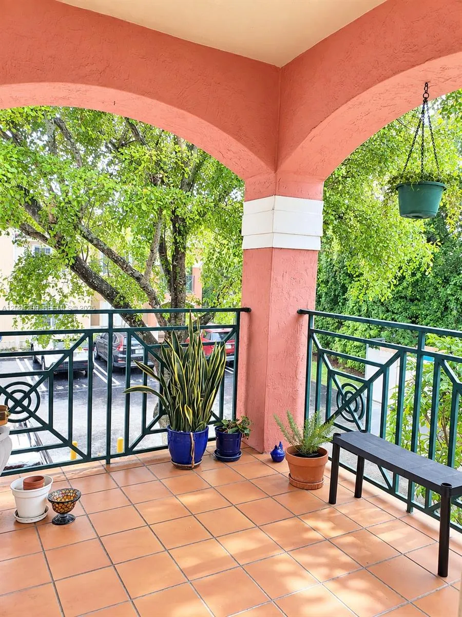 13350 SW 152nd St #2808 Miami, FL 33177