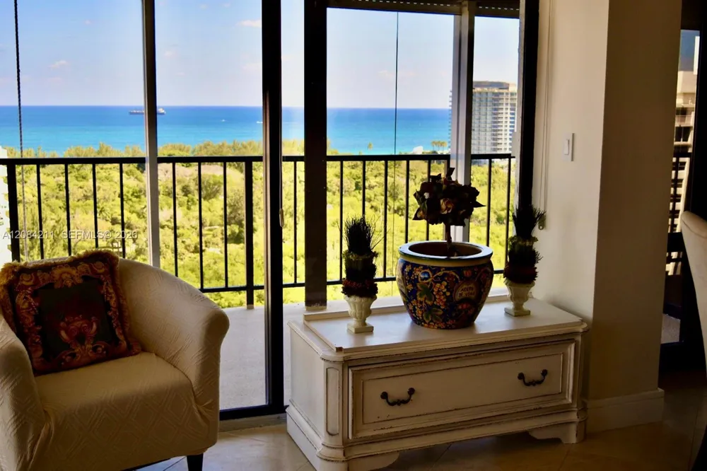 936 Intracoastal Dr #21A Fort Lauderdale, FL 33304