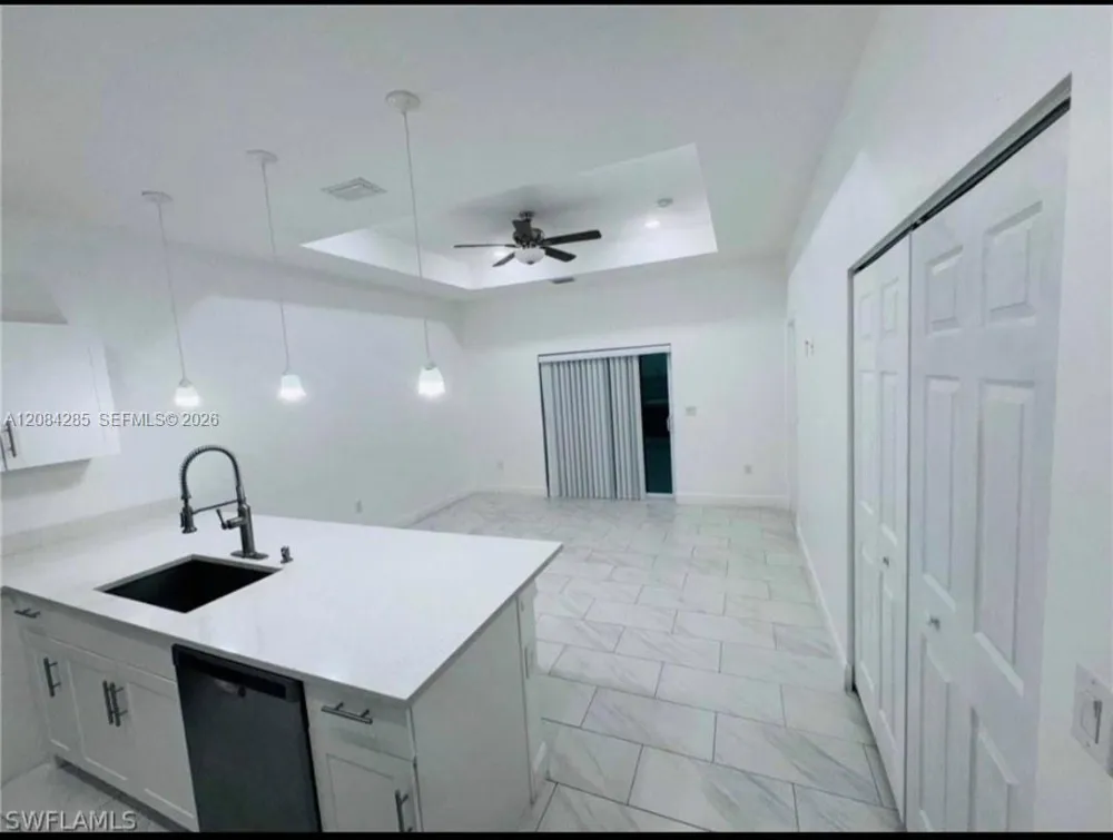 5022 Centennial Blvd #5024 Lehigh Acres, FL 33971