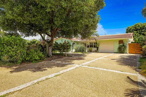 2242 NW 3rd Court