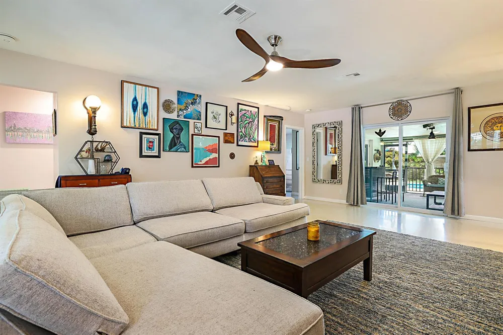 2242 NW 3rd Court Boca Raton, FL 33431
