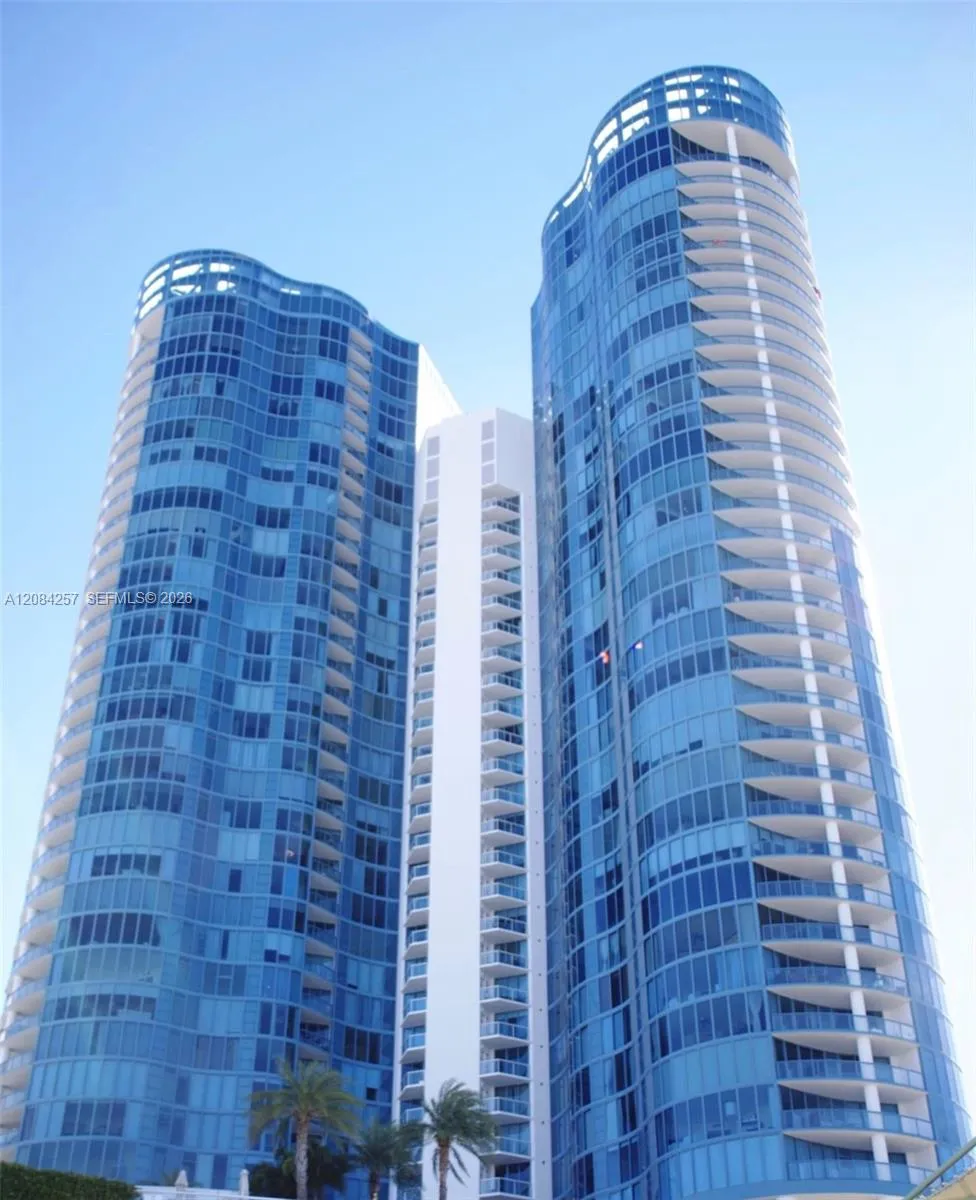 333 Las Olas Way #2604 Fort Lauderdale, FL 33301