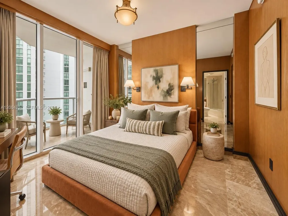 333 Las Olas Way #2604 Fort Lauderdale, FL 33301