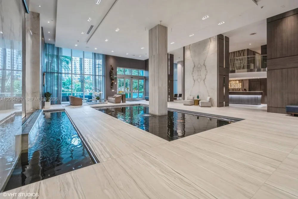 333 Las Olas Way #2604 Fort Lauderdale, FL 33301