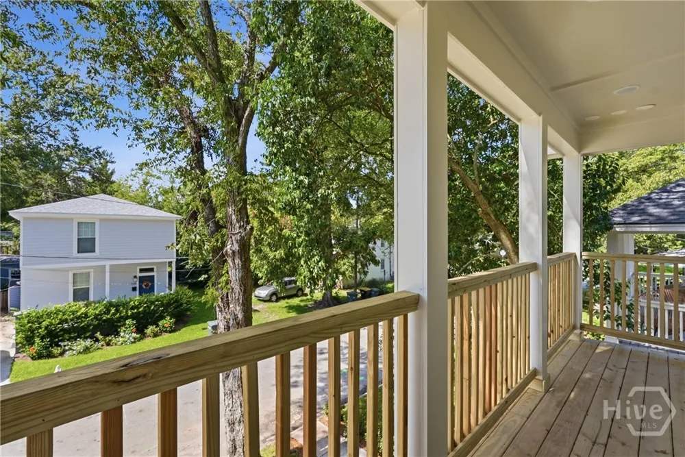 744 E 33rd Street Savannah, GA 31401