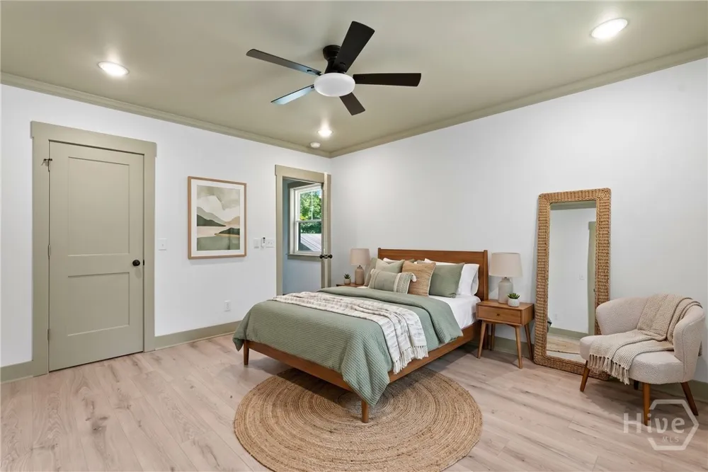 744 E 33rd Street Savannah, GA 31401