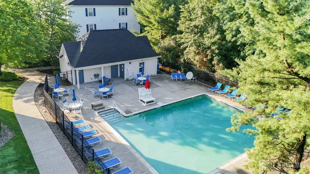 334 Waterford Drive Edison, NJ 08817