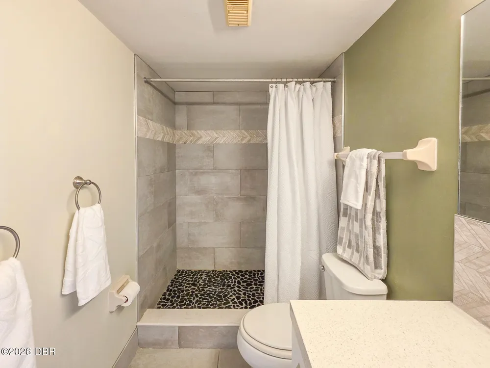 3360 Ocean Shore Boulevard #506 Ormond Beach, FL 32176