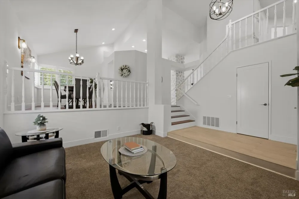 231 Alder Crest Way Vacaville, CA 95688