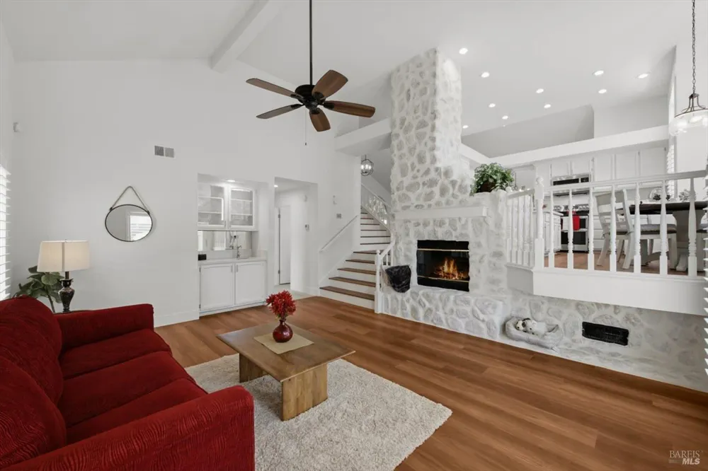 231 Alder Crest Way Vacaville, CA 95688