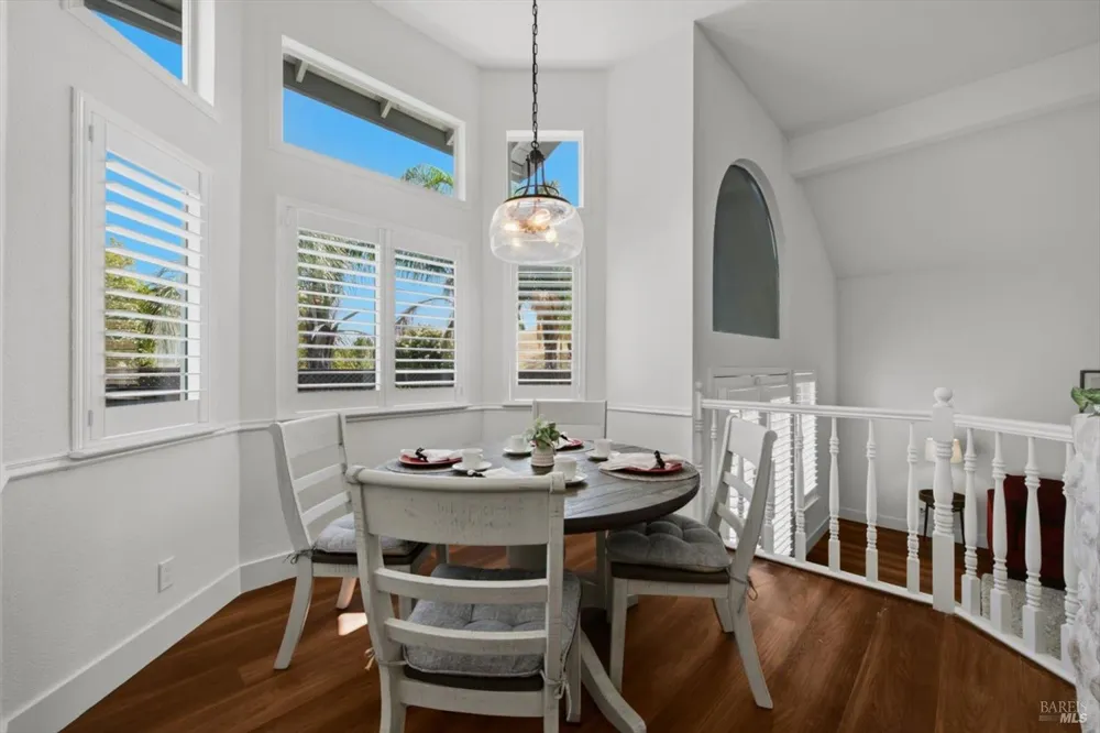 231 Alder Crest Way Vacaville, CA 95688