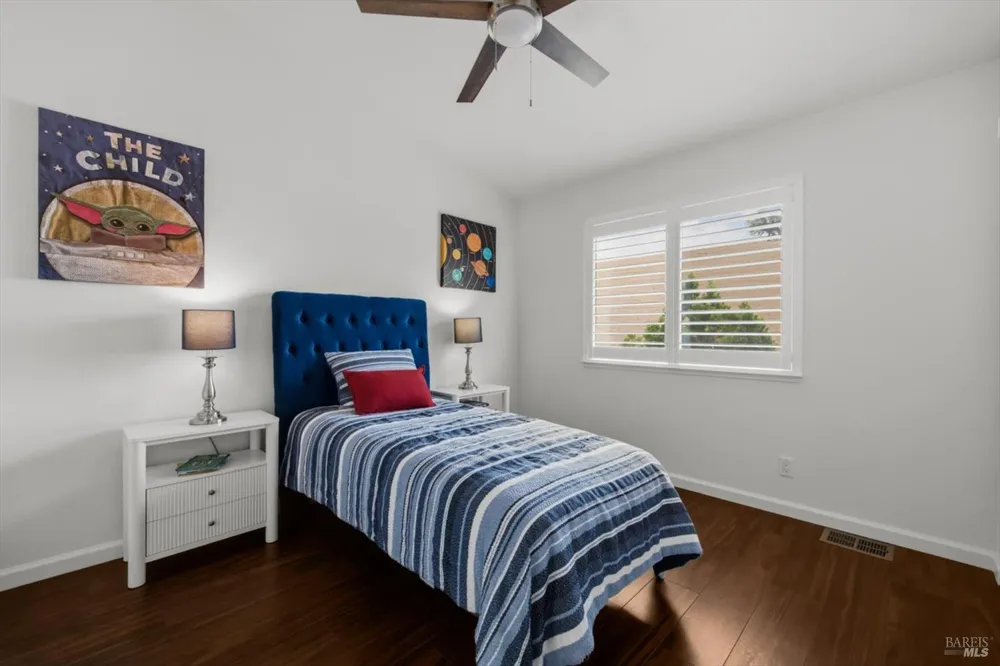 231 Alder Crest Way Vacaville, CA 95688