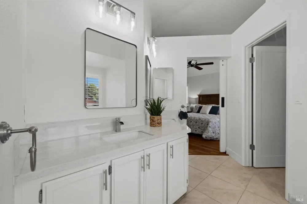 231 Alder Crest Way Vacaville, CA 95688
