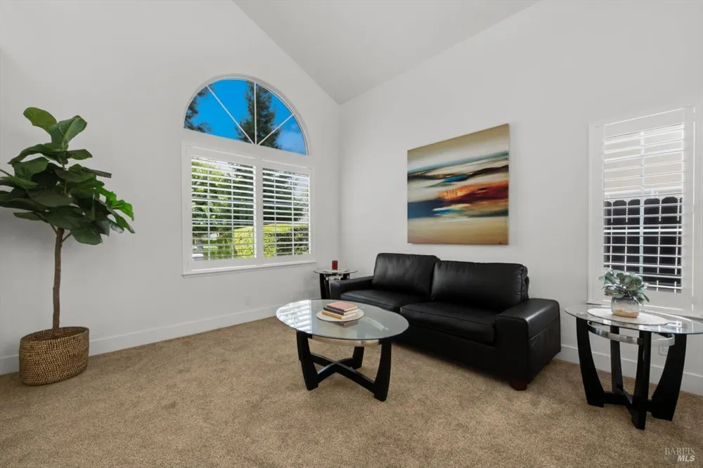 231 Alder Crest Way Vacaville, CA 95688