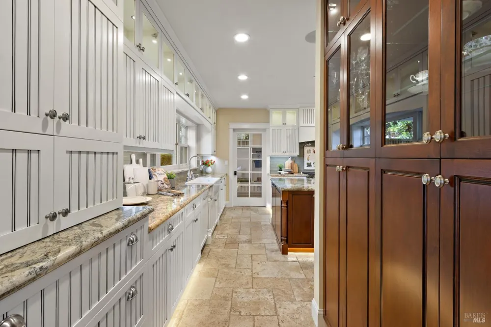 455 W I STREET Benicia, CA 94510