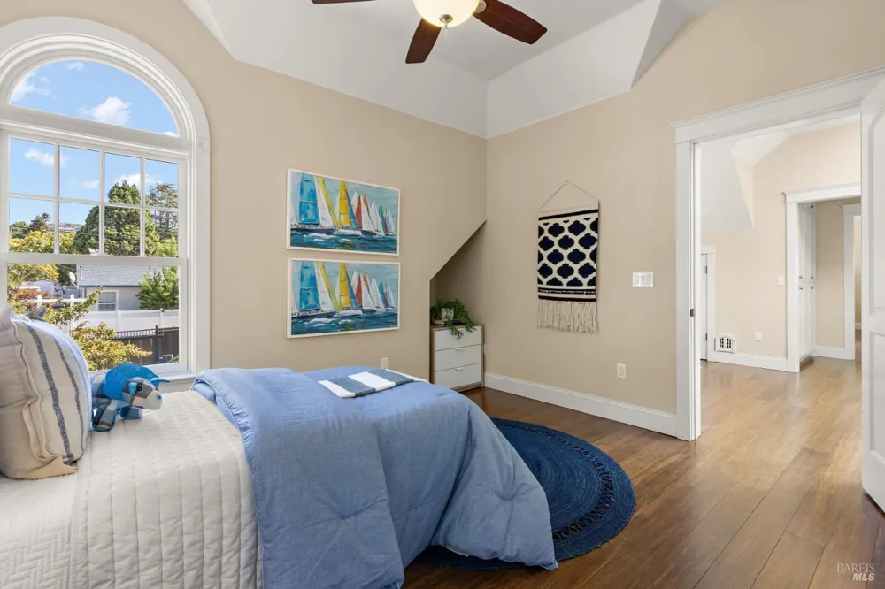 455 W I STREET Benicia, CA 94510