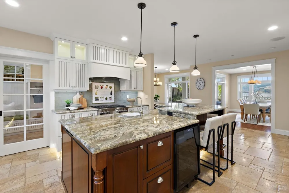 455 W I STREET Benicia, CA 94510