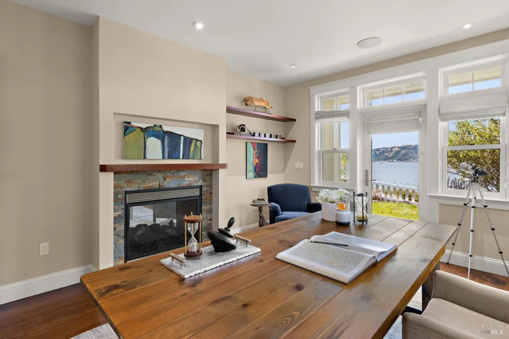 455 W I STREET Benicia, CA 94510