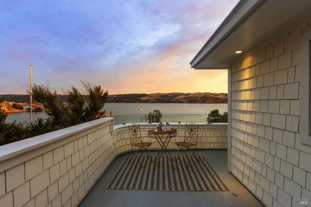 455 W I STREET Benicia, CA 94510