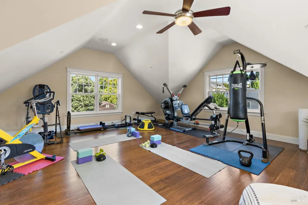455 W I STREET Benicia, CA 94510