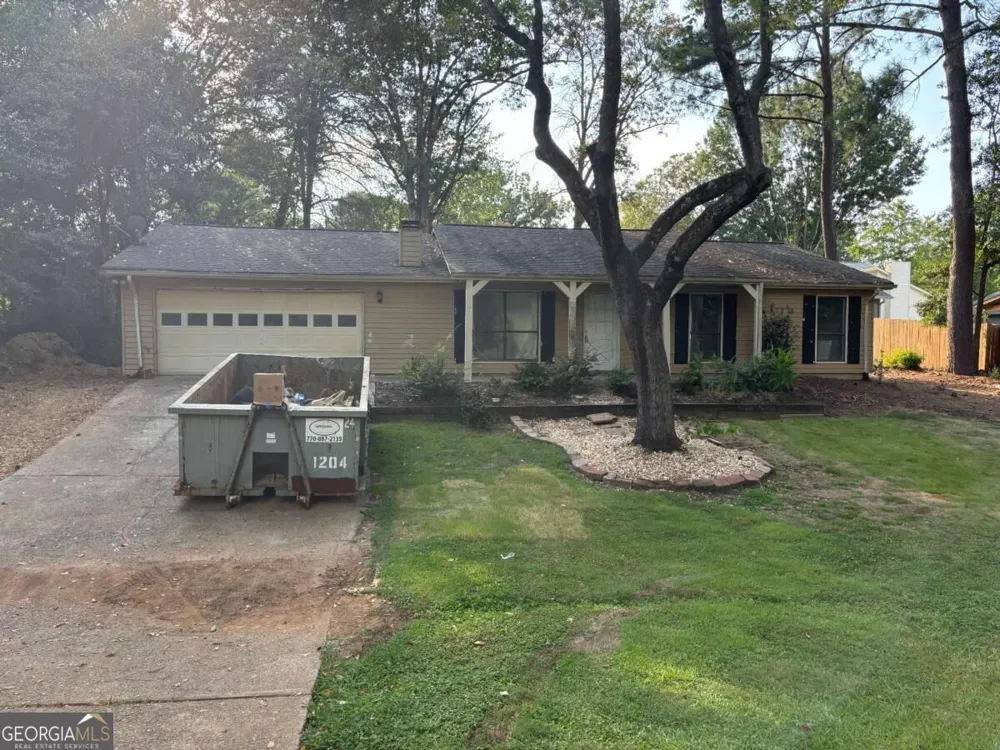 3 Parkmont TRCE Alpharetta, GA 30076