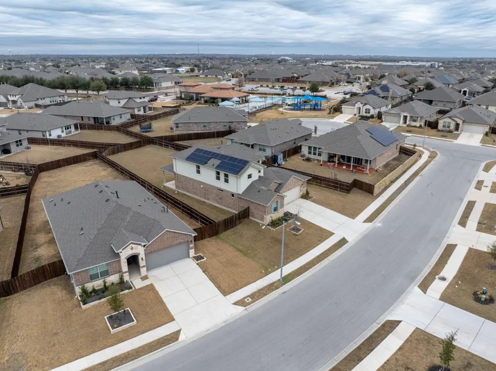 18008 Nepi Drive Pflugerville, TX 78660