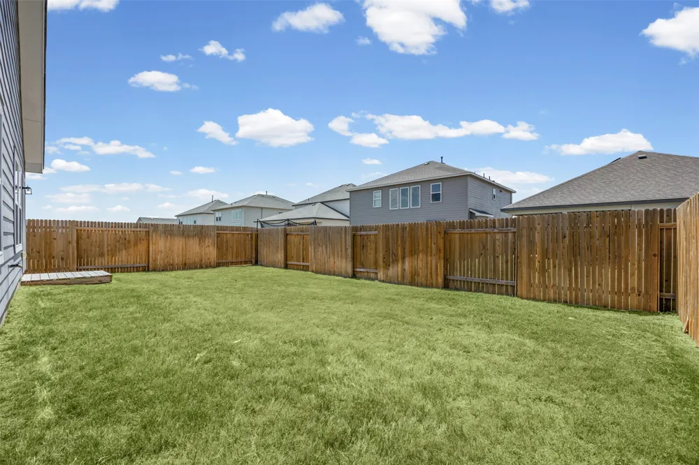 245 Ironshoe Trail Liberty Hill, TX 78642