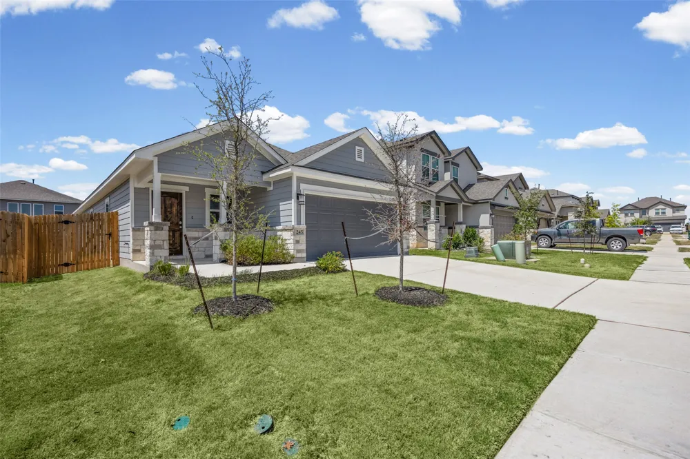 245 Ironshoe Trail Liberty Hill, TX 78642