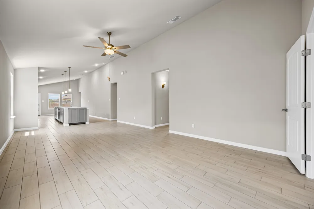 245 Ironshoe Trail Liberty Hill, TX 78642
