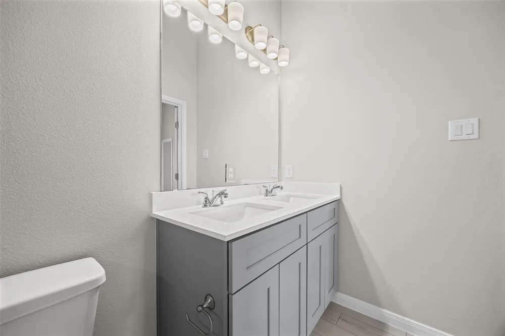245 Ironshoe Trail Liberty Hill, TX 78642