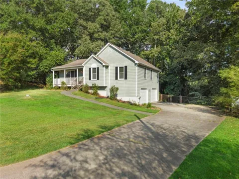 34 Bradford Drive SW