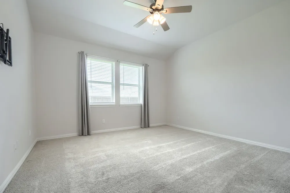 4118 Silverstein Street Crandall, TX 75114