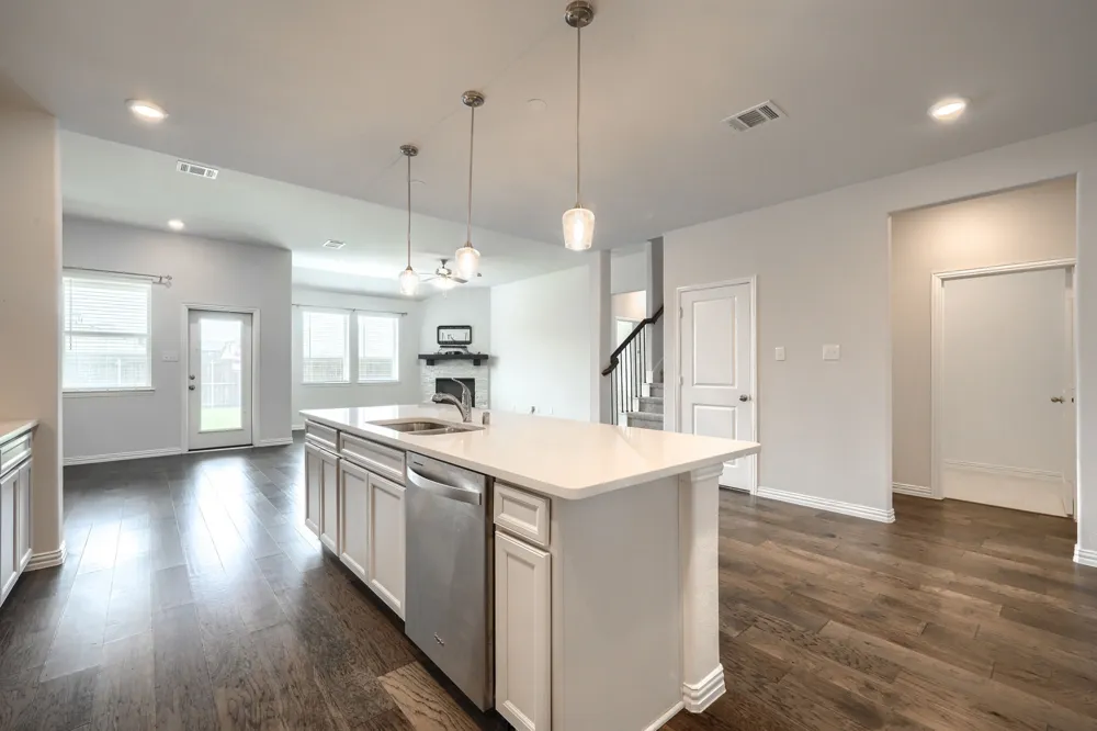 4118 Silverstein Street Crandall, TX 75114