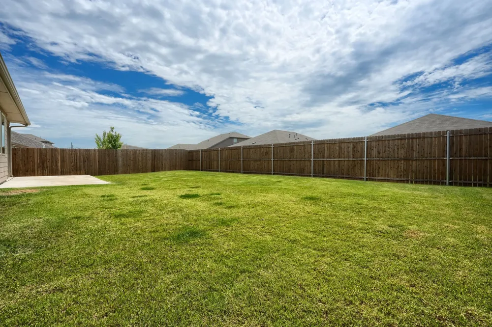 4118 Silverstein Street Crandall, TX 75114