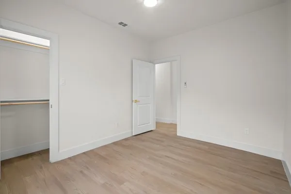 644 Tyler Street Dallas, TX 75208