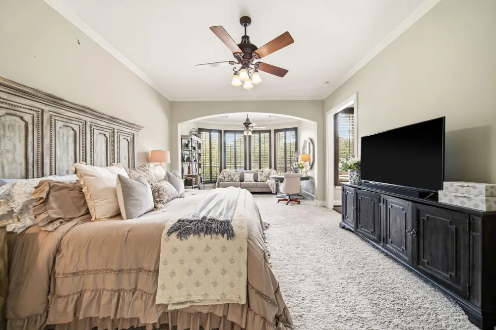 18 Waters Lake Boulevard Missouri City, TX 77459
