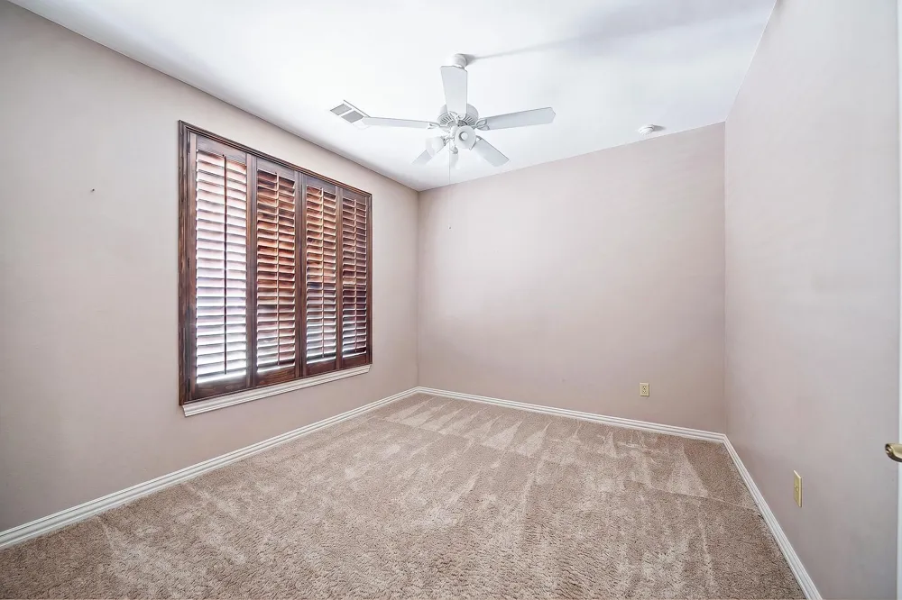 18 Waters Lake Boulevard Missouri City, TX 77459