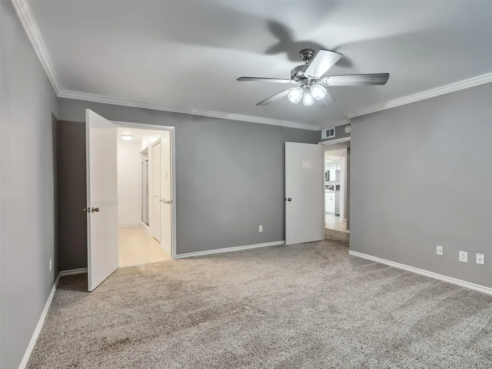 5005 Georgi Lane #194 Houston, TX 77092