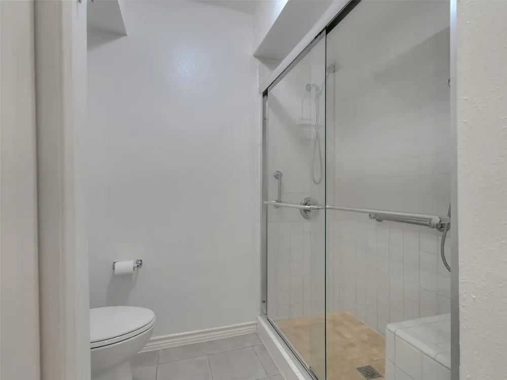 5005 Georgi Lane #194 Houston, TX 77092