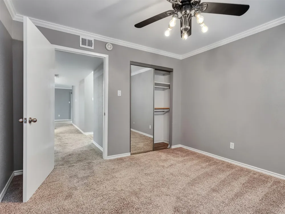 5005 Georgi Lane #194 Houston, TX 77092