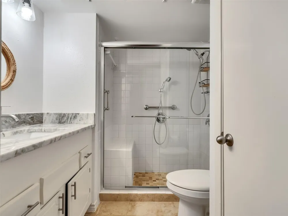 5005 Georgi Lane #194 Houston, TX 77092