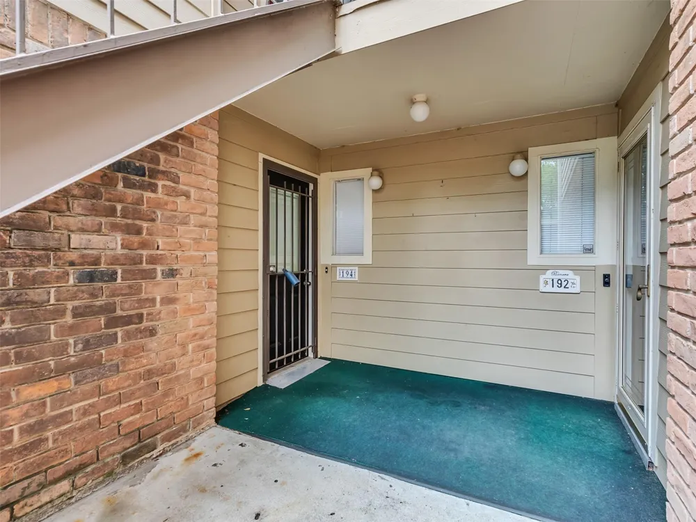 5005 Georgi Lane #194 Houston, TX 77092