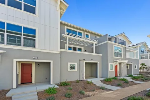 122 Skyline Vista Way